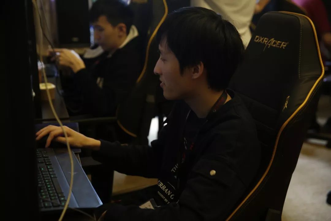 手行动后决